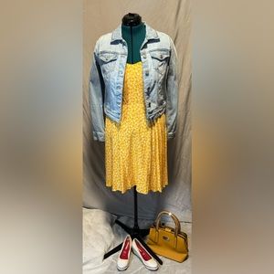 Yellow dress with flower pattern